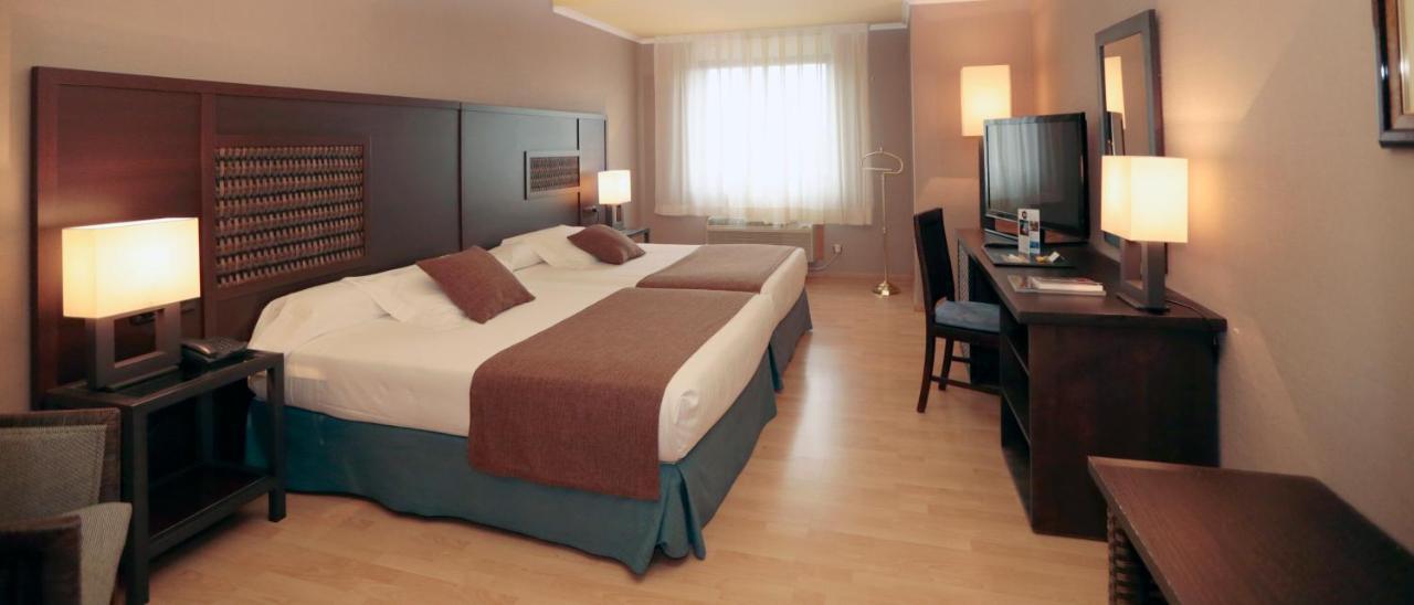 Hotel Spa Congreso Teo Bagian luar foto