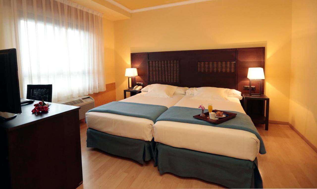 Hotel Spa Congreso Teo Bagian luar foto